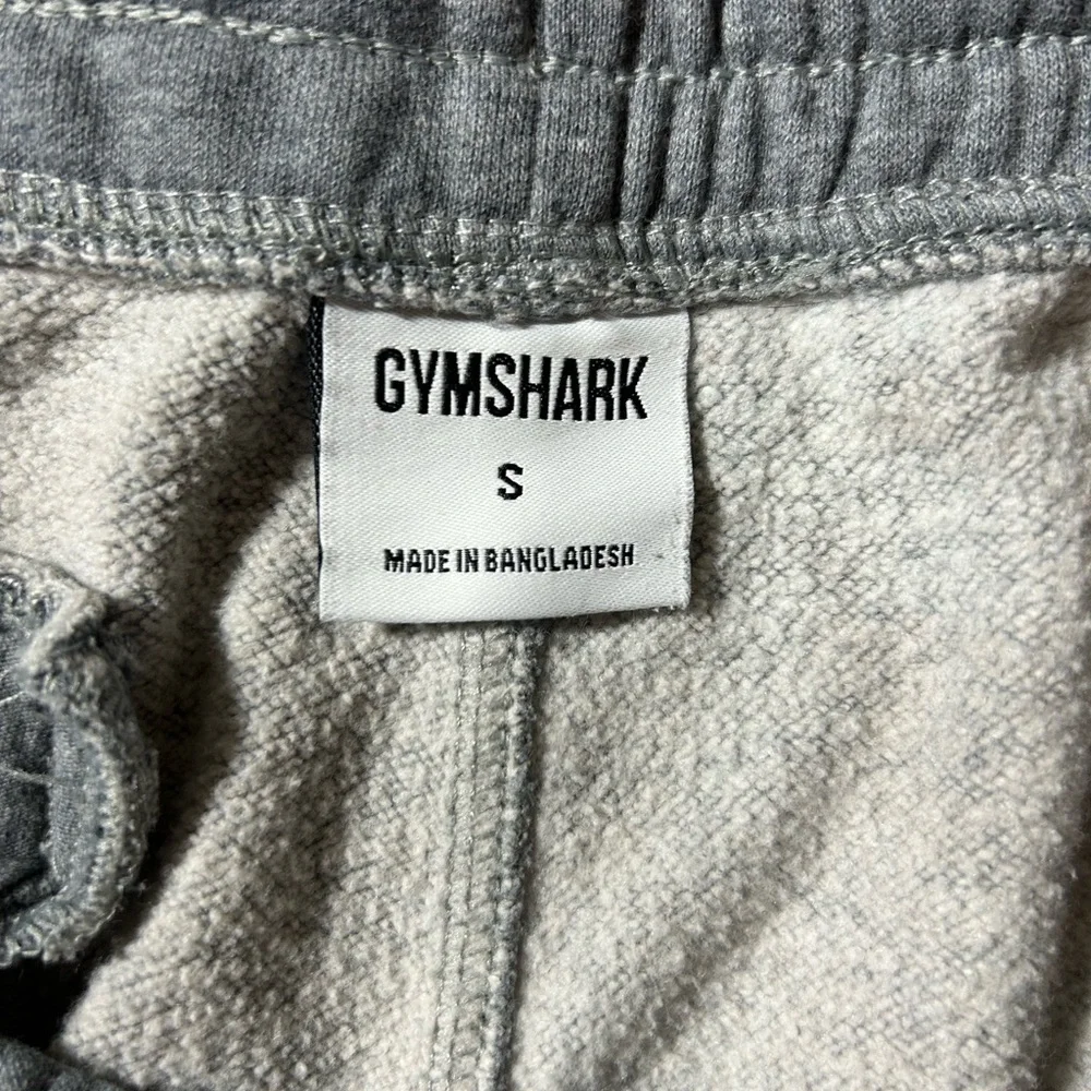 EUC Men’s Gymshark‎ Gray Grey Sweatpants Size Small